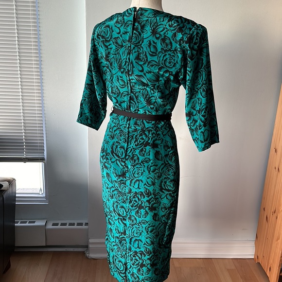 Vintage teal dress with a bold rose print size 6 - Picture 8 of 12